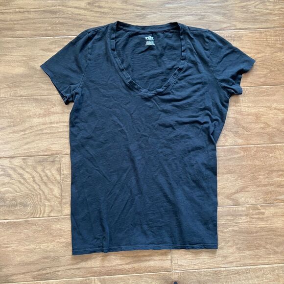 PINK Victoria's Secret Tee T-Shirt Size S Black V-Neck Short Sleeve - Picture 1 of 7